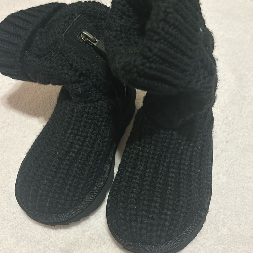 Ugg Kids Classic Cardi Cabled Knit